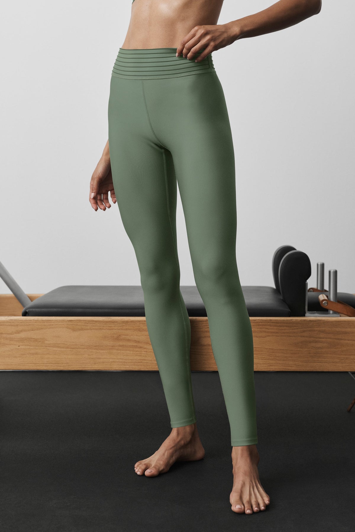 Airlift High-Waist 7/8 Lotus Legging - Bamboo Green